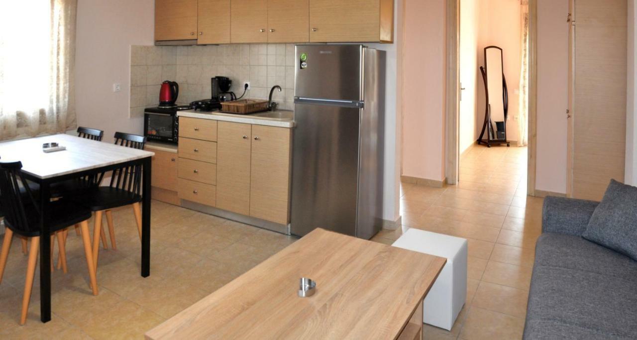 Houses Nikolaos Άφυτος Εξωτερικό φωτογραφία