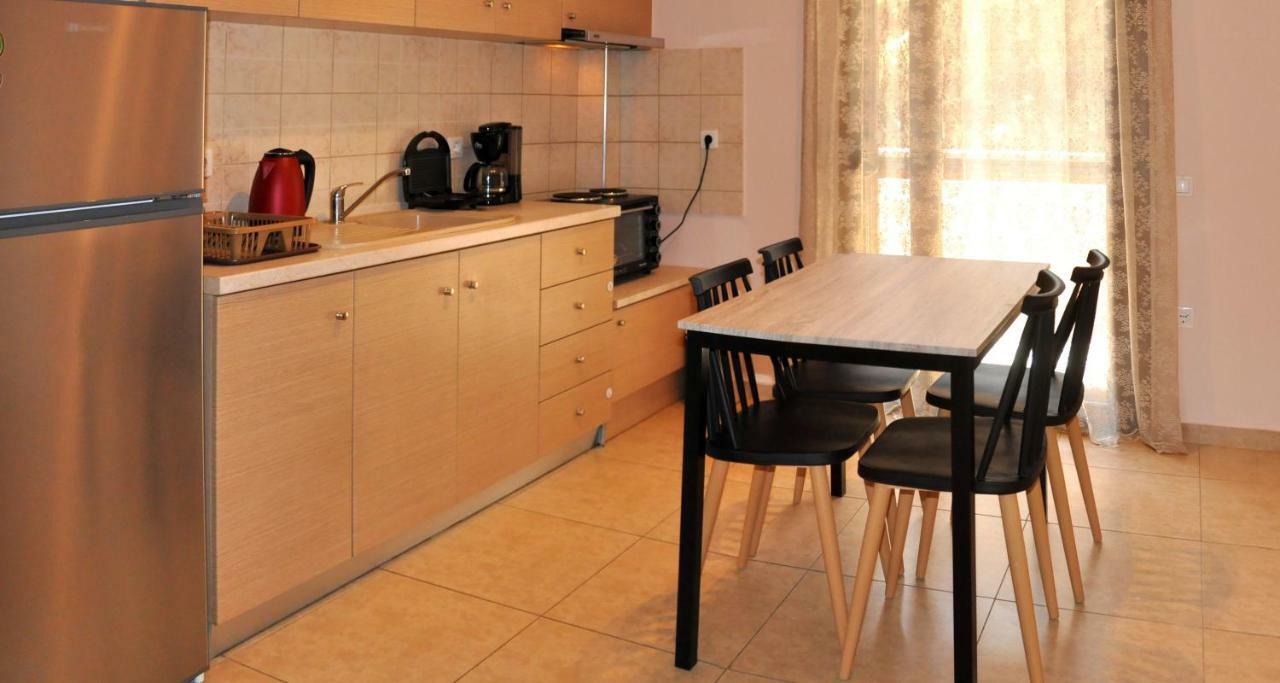 Houses Nikolaos Άφυτος Εξωτερικό φωτογραφία